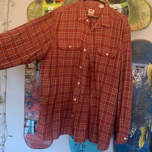 Levi’s lightweight flannel shirt